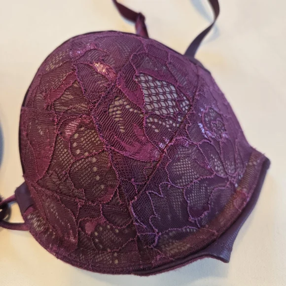 Victoria's Secret Plum Lace Bombshell Push Up Bra - Picture 3 of 11
